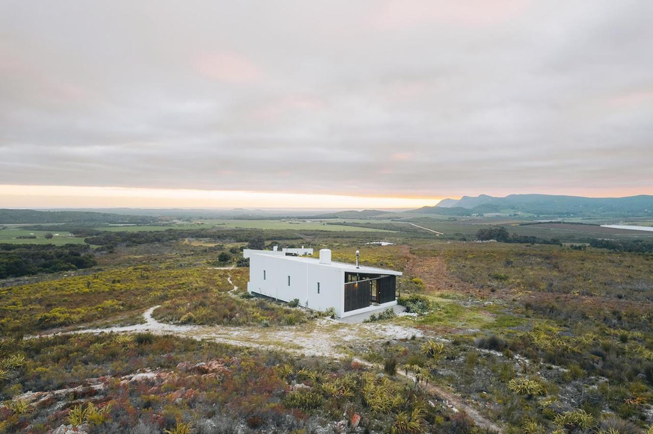 Farm 215 Private Nature Reserve Guest House Uilenkraal Exterior photo